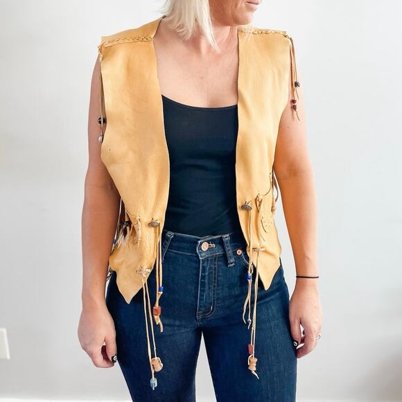Vintage | Unbranded Handmade 100% Leather Fringe Beaded Vest Festivals Western - Picture 1 of 10